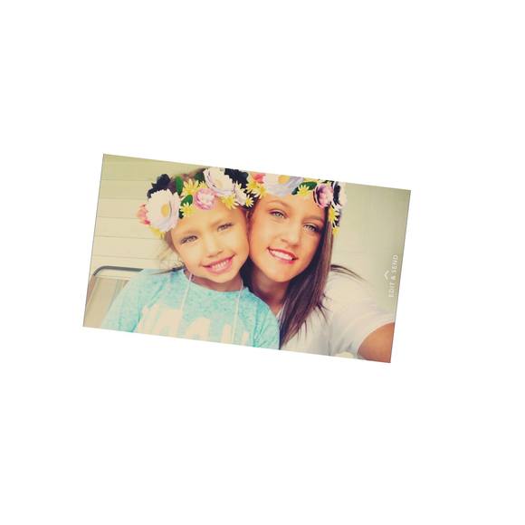 Meet your Posher, Brook - Picture 1 of 1